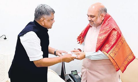 Former CM Jagadish Shettar calls on Home Minister Shah in New Delhi on Thursday