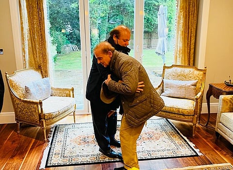 Pakistan Prime Minister Shehbaz Sharif called on PML-N leader Nawaz Sharif in London on Wednesday. (Photo | PML(N) Twitter)