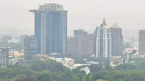 A thick blanket of fog envelops Bengaluru’s Central Business District on a rainy Wednesday | Ashishkrishna HP