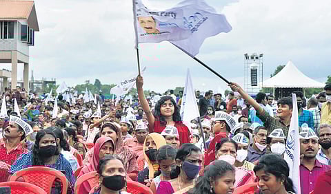 A section of the huge crowd during the public rally organised by Aam Aadmi Party and Twenty20 in Kizhakkambalam on Sunday evening | A Sanesh