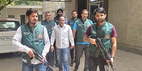 Bihar gangster Azad Ali taken away by Delhi Police's Special Cell. (Photo| Special Arrangement)