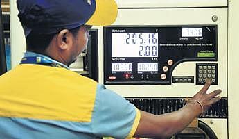 Unreasonable to ask States to reduce VAT on fuel: PTR