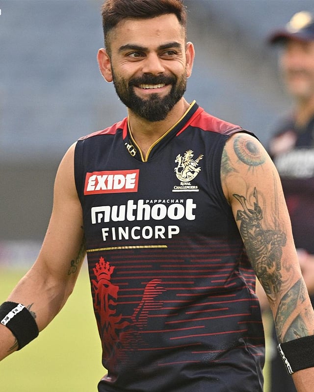 Virat Kohli (ROYAL CHALLENGERS BANGALORE): The superstar's batting slump has been a constant talking point during the season as Kohli suffered three uncharacteristic 'golden ducks' -- out on the first ball of his innings. But 'King' Kohli bounced back just in time for his team's final league game with a match-winning 73 off 54 balls that helped the team make the top four. (Photo| Twitter)