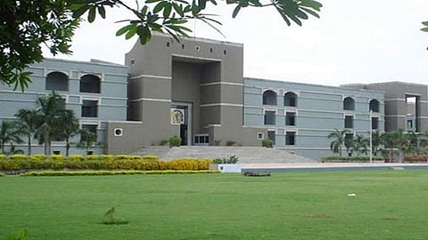 Guj HC seeks state govt reply on plea against use of loudspeakers by mosques