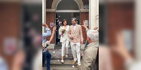 Singer Kanika Kapoor with  husband Gautam Hathiramani (Photo | Instagram/ Kanika Kapoor)