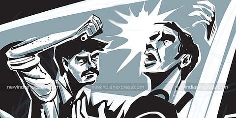 RI, police attacked by sand mafia