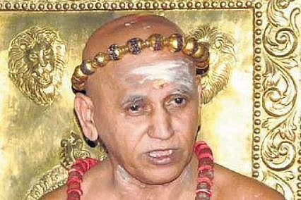 The seer of Madurai Aadheenam