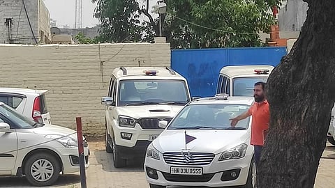 Haryana Police team stop Punjab police carrying BJP leader Tajinder Bagga from Delhi in connection with a case registered against him. (Photo | PTI)
