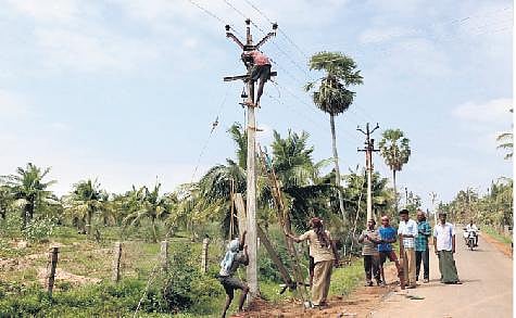 1L power connections were given to farmers in 2021-22