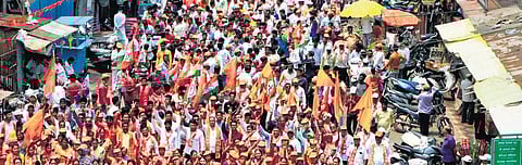 Maha Vikas Aghadi workers. (Photo | Twitter)