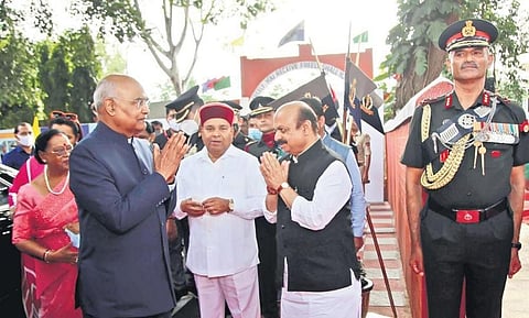 Chief Minister Basavaraj Bommai greets President Ram Nath Kovind during the platinum jubilee celebrations of  Rashtriya Military School in Bengaluru on Monday. (Photo | EPS)