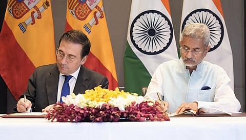 Spain’s foreign minister, Jose Manuel Albares, and External Affairs Minister, Dr Jaishankar signing a defence contract between the two countries on June 15, 2022. (Photo | Dr S Jaishankar Twitter)