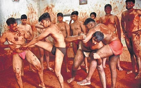 Mud, sweat and girth