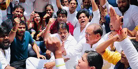 Congress leaders protest against party leader Rahul Gandhi's interrogation by the ED in the National Herald case, in New Delhi. (Photo| Twitter)