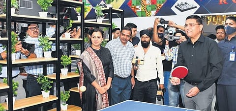 The complex includes various facilities for the welfare of staff such as modern barracks, training complex, recreation hall, badminton court, stage offices, among others.