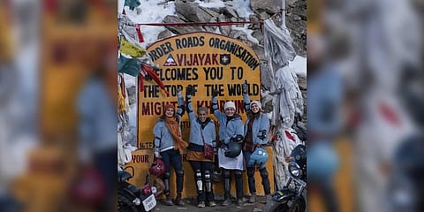 Fatima Sana Shaikh, Ratna Pathak Shah, Dia Mirza and Sanjana Sanghi(L-R) pose before the Khardung La pass signage. (Photo | Instagram)