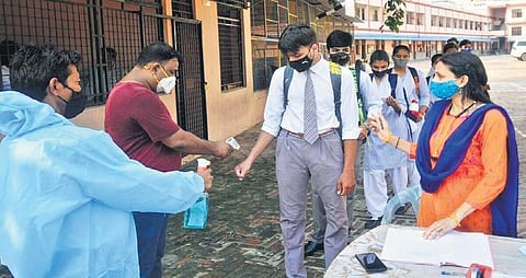 Parents' flag move as Delhi plans to reopen schools