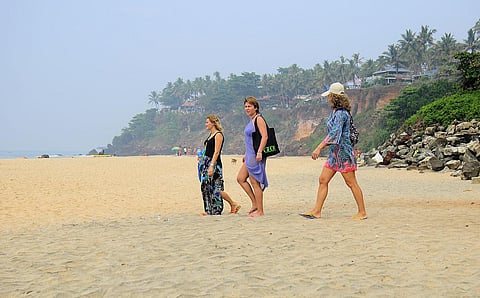 Papanasam beach at Varkala in Thiruvananthapuram. (Photo | B P Deepu, EPS)