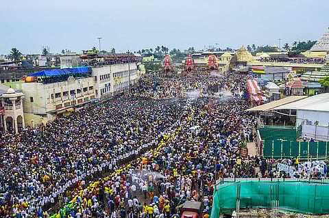 Lakhs of people reach Puri, Odisha to participate in the Jagannath Rath Yatra as chariot being pulled on Friday. (Photo | Biswanath Swain, EPS)