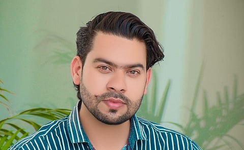 Learnt to live life from theatre: Actor Shiva Shukla