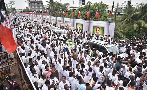AIADMK partymen throng to the venue at a wedding hall in Vanagaram where the party GC meet is being held on July 11 in Chennai. (Photo | P Jawahar, EPS)