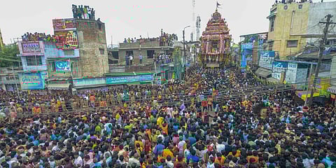 The gigantic Nellaiappar temple car traverses amid a sea of devotees at Tirunelveli. (Photo | V Karthikalagu, EPS)