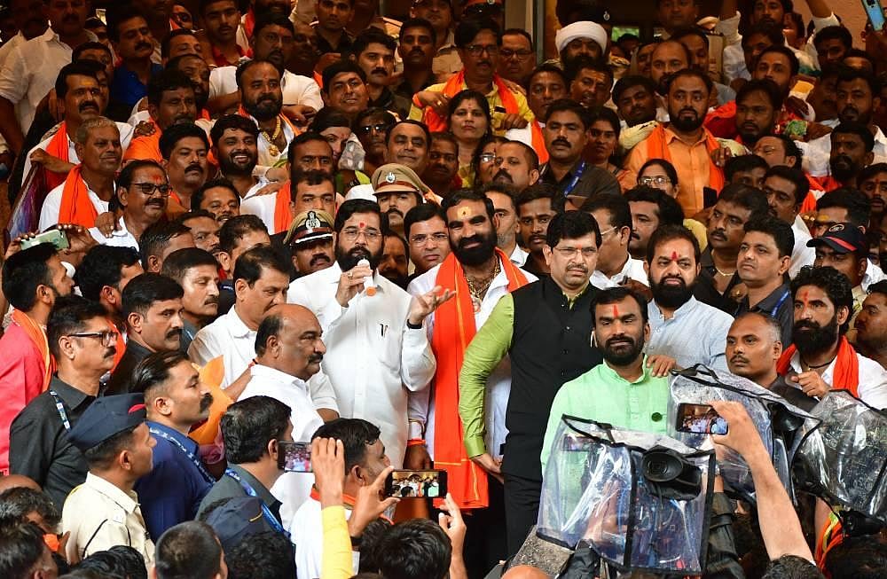 Video shows Shiv Sena MLA entering poll booth while woman votes in Hingoli; probe ordered