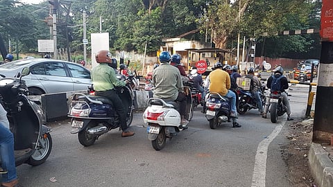 Long queues of motorists on either side of railway gate on Milk Colony Road continue due to long delay in building RUB here.