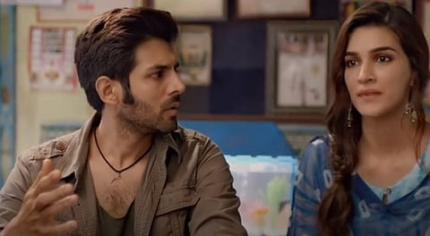 Actors Kartik Aaryan and Kriti Sanon (Photo | Youtube)