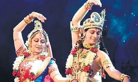 My dad wanted me to settle down in Bengaluru: Hema Malini