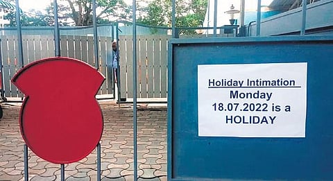 A private school in Coimbatore puts up a notice of holiday. (Photo| EPS) Express