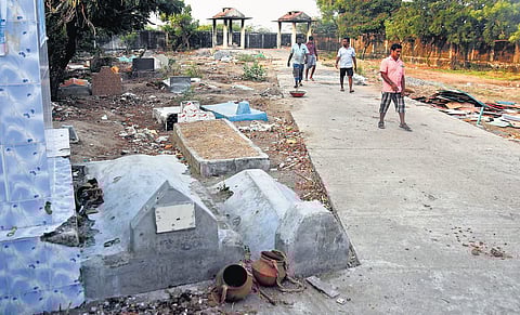 Residents in Kannagi Nagar have urged the corporation to convert the crematorium, which was built in 2011, into a modern facility. (Photo| Ashwin Prasath, EPS)