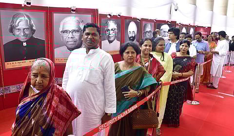 Droupadi Murmu vs Yashwant Sinha: Cross-voting spices up presidential elections