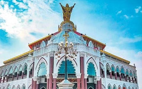 Probe on into fake websites and FB pages on Edappally forane church