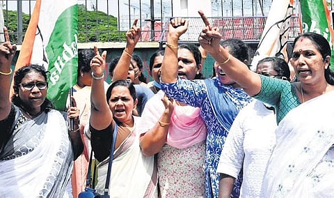 Mahila Congress activists take out a protest march to the assembly on Monday demanding an apology from M M Mani, MLA, over his alleged derogatory remarks against Vadakara MLA K K Rema | Vincent P