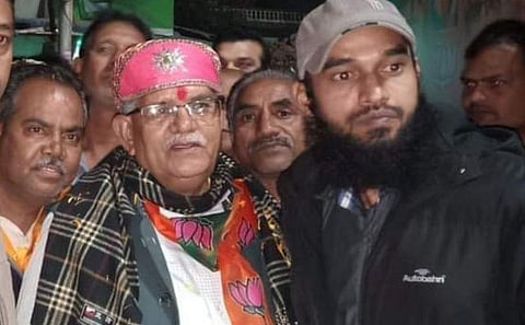 Udaipur murder accused Riyaz Attari with leader of the opposition Gulabchand Kataria. (Photo | Facebook)