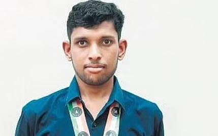 A champion of two quests