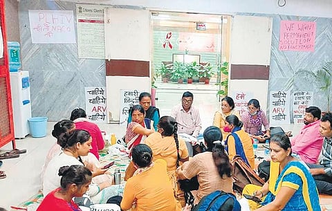 HIV-infected persons on Wednesday protest outside the National AIDS Control Organisation office demanding availability of drugs | express
