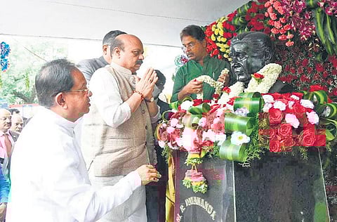 CM Basavaraj Bommai garlands Dayananda Sagar’s statue in Bengaluru on Sunday