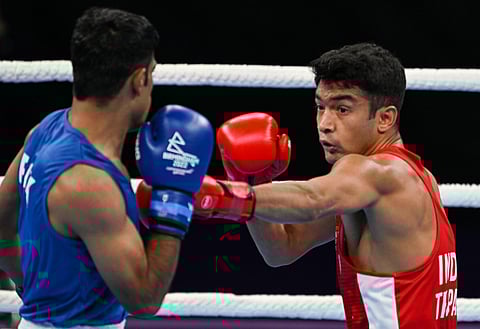 India's Shiva Thapa in action against Pakistan's Suleman Baloch during their men's boxing match. (Photo | PTI)