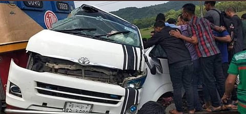 Train-mimibus collision in Bangladesh's Chittagong district. (Photo | Abid_banaziz @ Twitter)