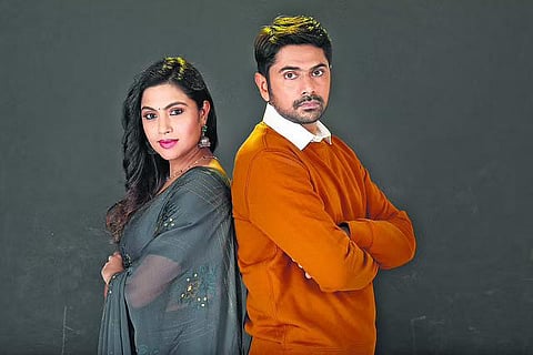 Nishan Nanaiah and Sonu Gowda in Wedding Gift.