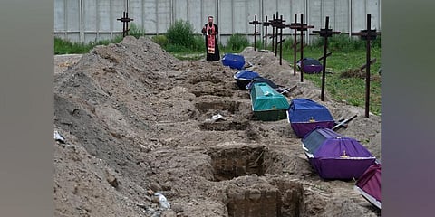 Russian strikes near Ukraine nuclear plant kill 14