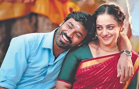 Dhanush and Nithya Menen in a still from 'Thiruchitrambalam'.