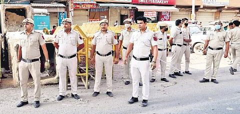 Police tighten security at Tikri border, put cement barricades to stop protestors