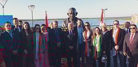 External Affairs Minister S Jaishankar unveiled a bust of Mahatma Gandhi in Paraguay (Photo | S Jaishankar @ Twitter)