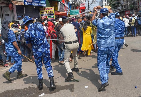 Security personnel baton charge to disperse Central Teacher Eligibility Test (CTET) and Bihar Teacher Eligibility Test (BTET) qualified candidates. (Photo | PTI)