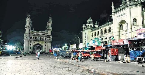 The area around the monument, however, wore a deserted look in the evening. (Photo | Vinay Madapu/EPS)