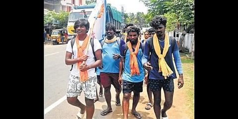 Devotees setting out on foot to Velankanni for fest. (Photo | H Jashwanth Kumar, EPS)