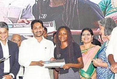Chief Minister Jagan Mohan Reddy takes part in a Microsoft certificate presentation programme in Visakhapatnam on Friday I Express
